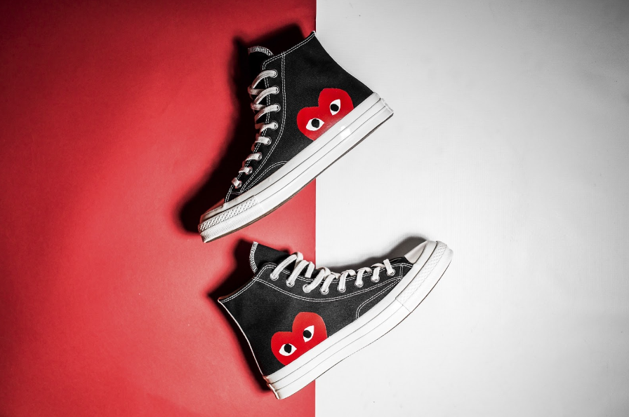 BST giày Converse nữ đen cực đẹp không thể bỏ qua 2 item siêu hot này