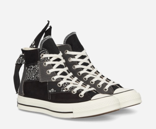 Các mẫu giày sneaker Converse cổ cao đen độc lạ - nên thử 1 lần