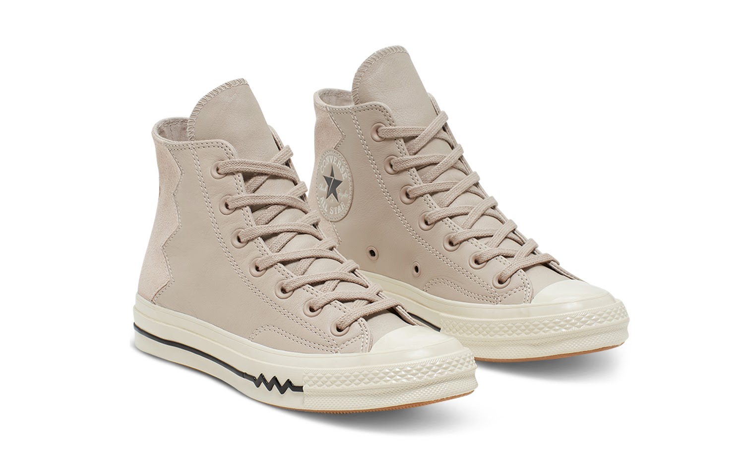 Mê mẩn đường nét ziczac trên siêu phẩm Converse Chuck 70 Voltage Made it to The Top