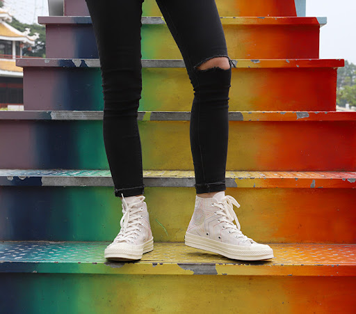Converse Rainbow có những thiết kế nào khiến bạn chú ý?