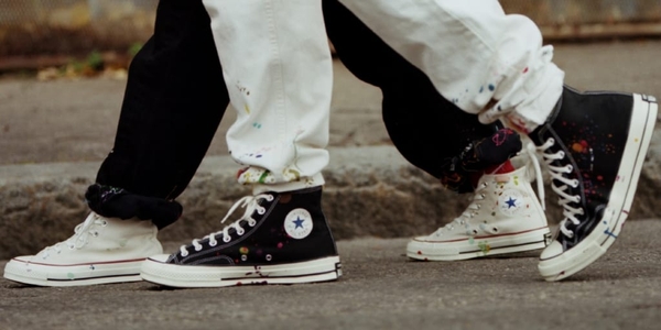 Giày Converse giá bao nhiêu? So sánh với những brand khác ra sao?