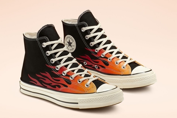Giày Converse họa tiết và những tạo hình xuất sắc