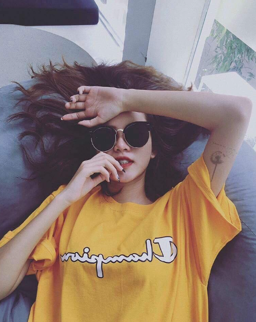 Shop áo Champion chính hãng tại Wear Hà Nội