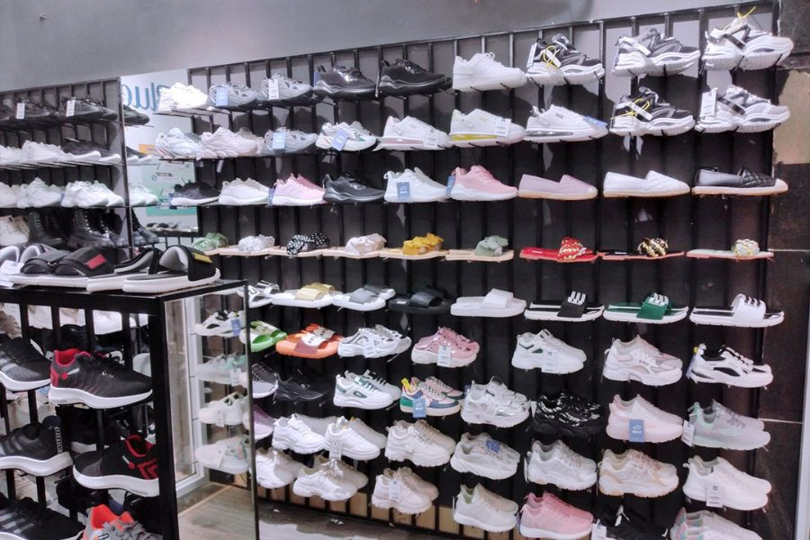 Các mẫu giày thể thao Bluewind phong cách và chất lượng cao, có sẵn tại shop ở Hà Nội