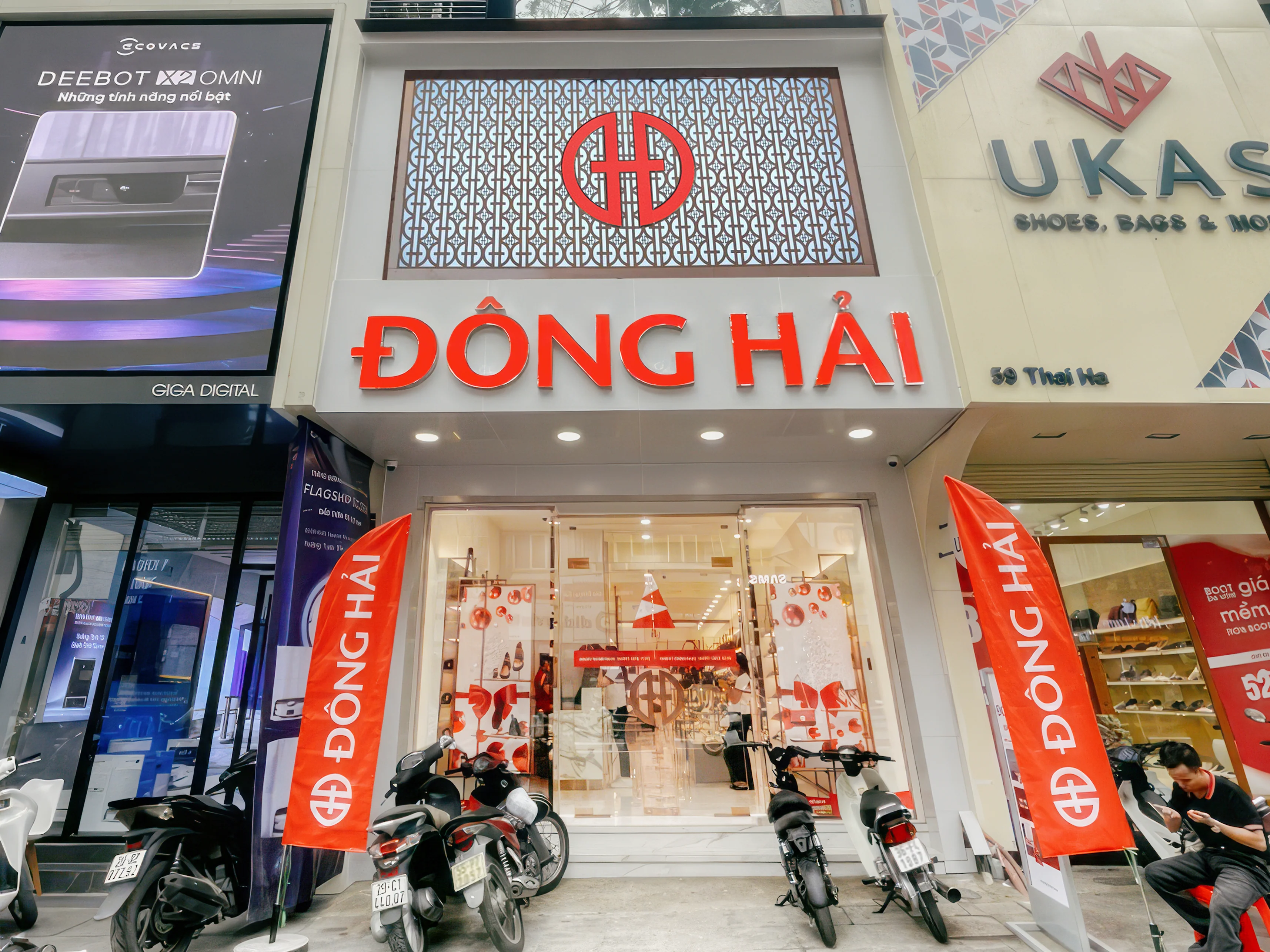 Cửa hàng giày da nam Đông Hải