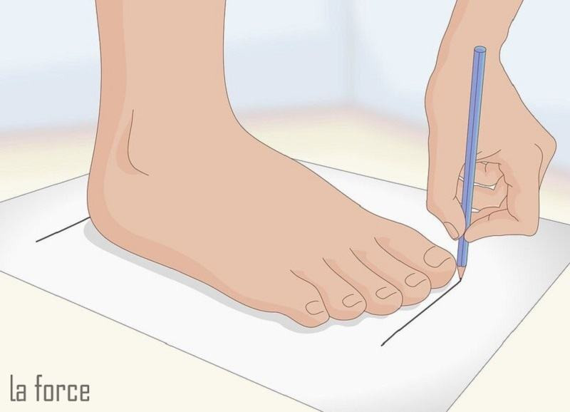 Đo chiều dài bàn chân để chọn size giày US nữ