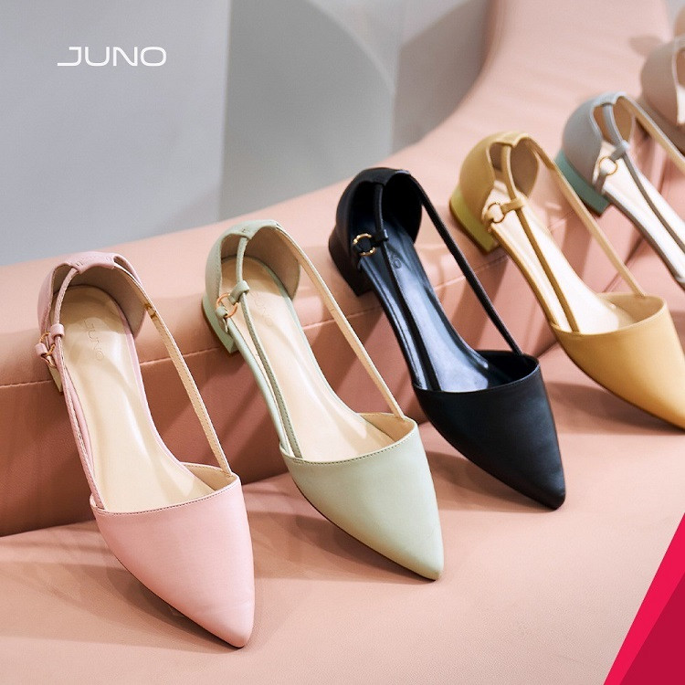Giày cao gót Juno màu hồng nhạt với quai hậu, minh chứng cho một thương hiệu giày nữ nổi tiếng ở Việt Nam chuyên về thời trang công sở và dạo phố.