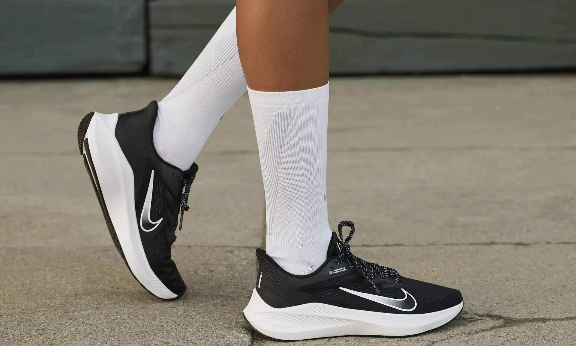 Giày Nike Zoom Winflo 7 chạy bộ nam