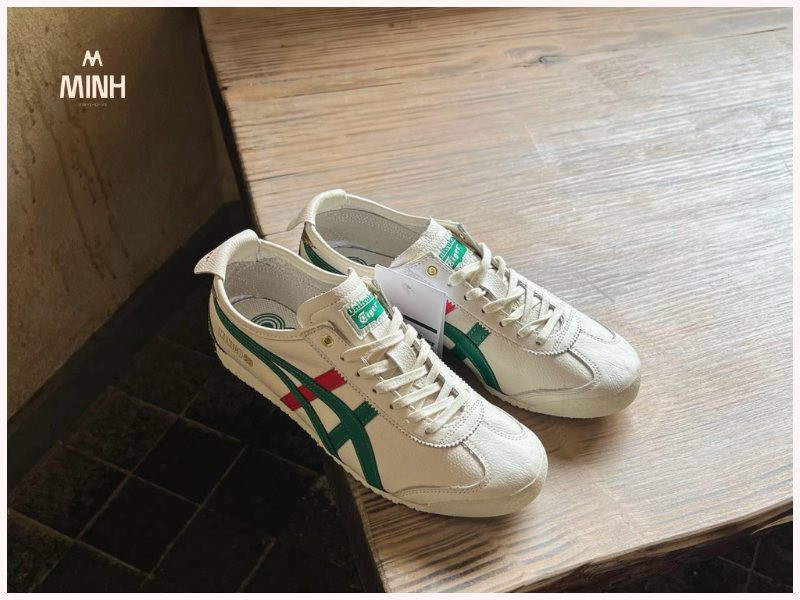 Giày Onitsuka Tiger Mexico 66 'Birch Kale' với phối màu độc đáo, thể hiện cá tính riêng.