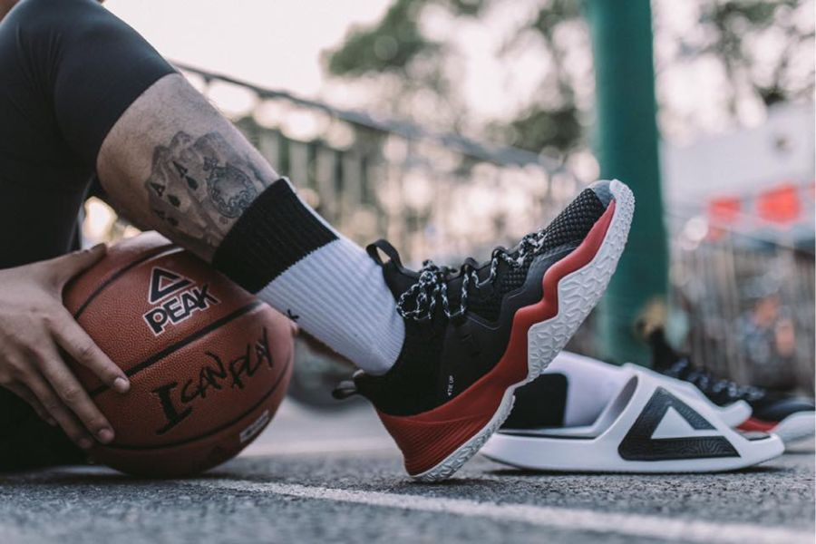 Giày sneaker thể thao năng động Peak Sport