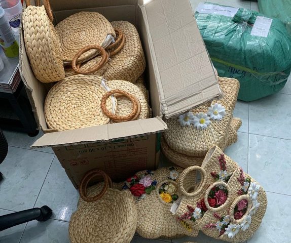 Giày Dép Túi Xách Việt Nam Xuất Khẩu: Vị Thế & Triển Vọng Toàn Cầu
