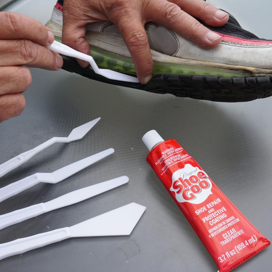 Keo dán giày thể thao Shoe Goo