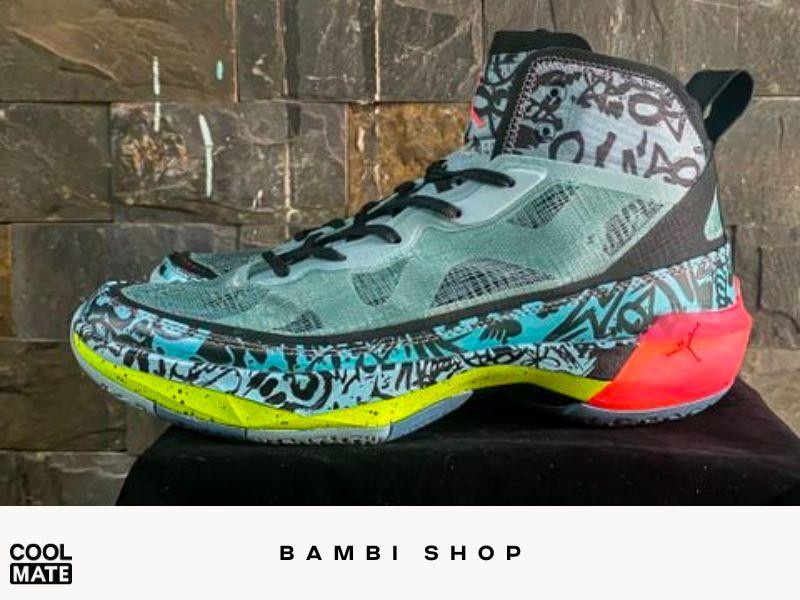 Nhiều mẫu giày thể thao được trưng bày tại Bambi Shop, lựa chọn tuyệt vời cho shop giày bóng rổ TPHCM