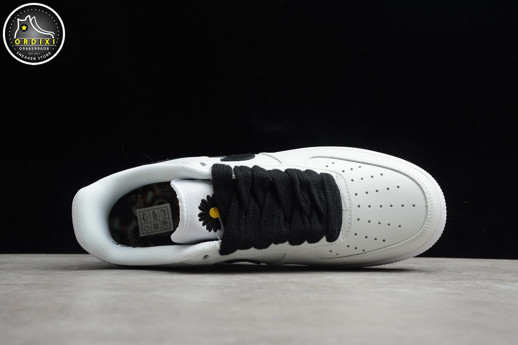 Hình ảnh về Giày Nike Air Force 1: Khám phá Biểu tượng Thời trang