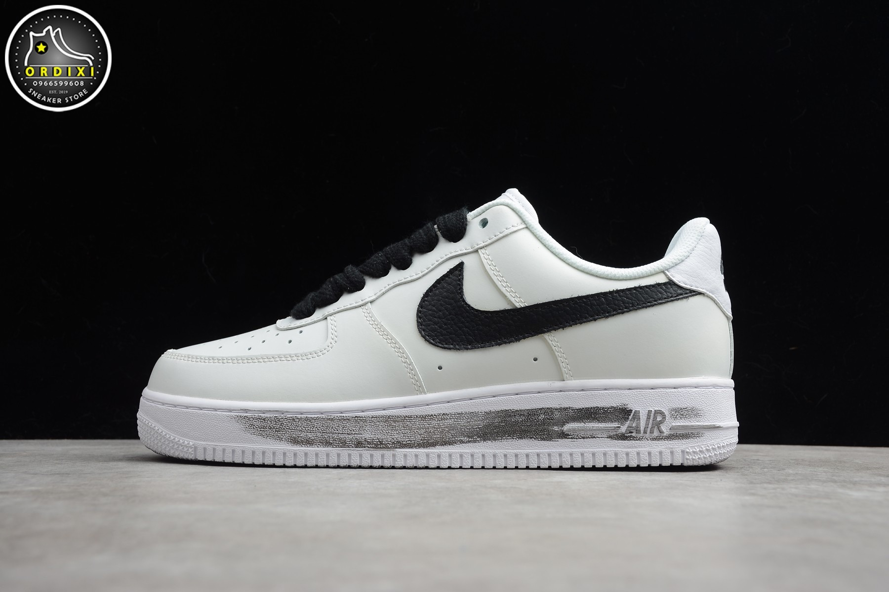 Hình ảnh về Giày Nike Air Force 1: Khám phá Biểu tượng Thời trang