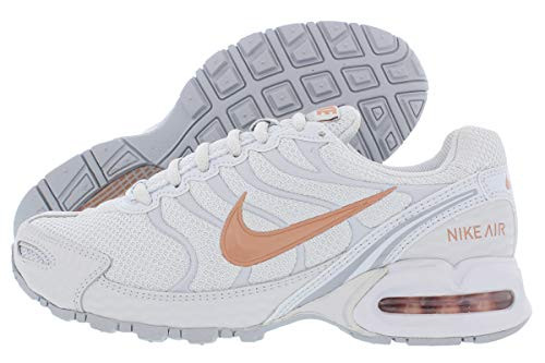 Nike Air Max Torch 4 có thiết kế thông thoáng để bàn chân luôn thoải mái mà không lo bí bách