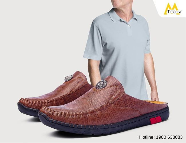 Phối áo polo lịch lãm cùng giày sục nam đẹp cá tính