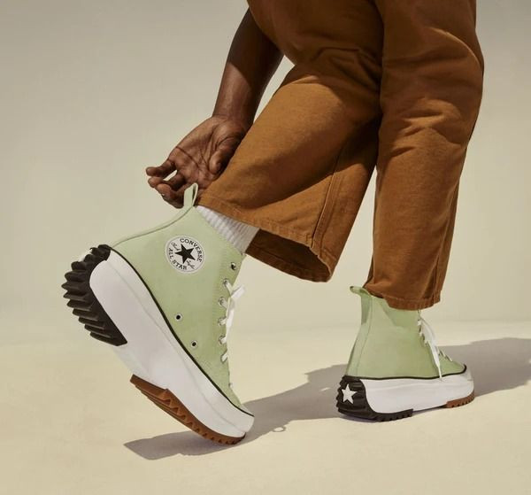Phong cách giày sneaker High-top cổ cao mạnh mẽ và cá tính