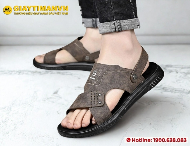 Sự khác biệt về kích thước giữa giày và dép nam, tránh tình trạng giày thừa dép thiếu.