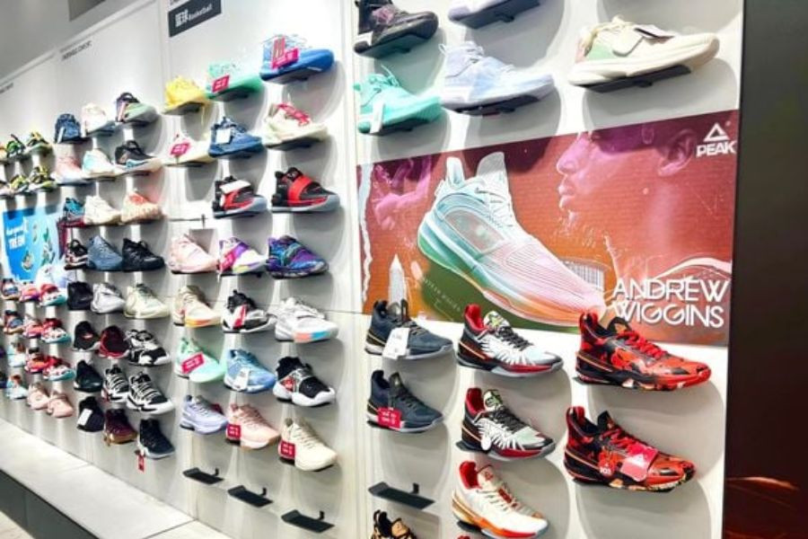 Thiết kế trẻ trung và năng động của các mẫu giày thể thao tại DCAT Store, shop giày Hà Nội