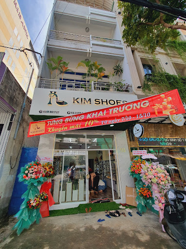 Tiệm Giày Kim Shoes tại Hải Châu