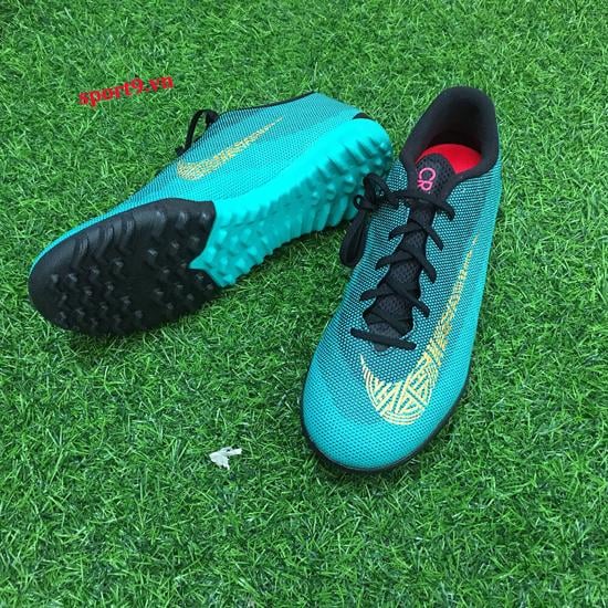 Shop giÃ y Ä‘Ã¡ bÃ³ng Nike chÃ­nh hÃ£ng táº¡i HÃ  Ná»™i