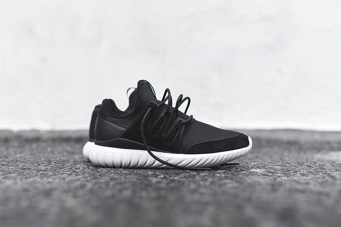Adidas Tubular