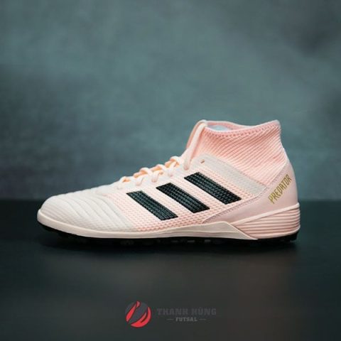 Đánh Giá Chi Tiết Giày Đá Bóng Adidas Predator Tango 18.3 Đen