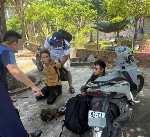 Vụ việc ăn cắp giày ở Quảng Ngãi bị camera ghi hình: Hậu quả và phòng tránh Vụ việc ăn cắp giày ở Quảng Ngãi bị camera ghi hình: Hậu quả và phòng tránh