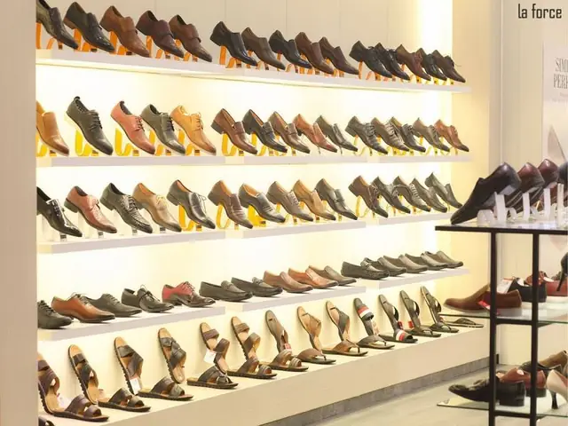 Top 7 Shop Giày Nam Đẹp Ở Đà Nẵng Đáng Ghé Thăm Nhất Top 7 Shop Giày Nam Đẹp Ở Đà Nẵng Đáng Ghé Thăm Nhất