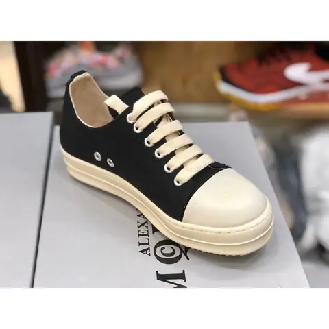 Kiểu thắt giày Rick Owens đơn giản Kiểu thắt giày Rick Owens đơn giản