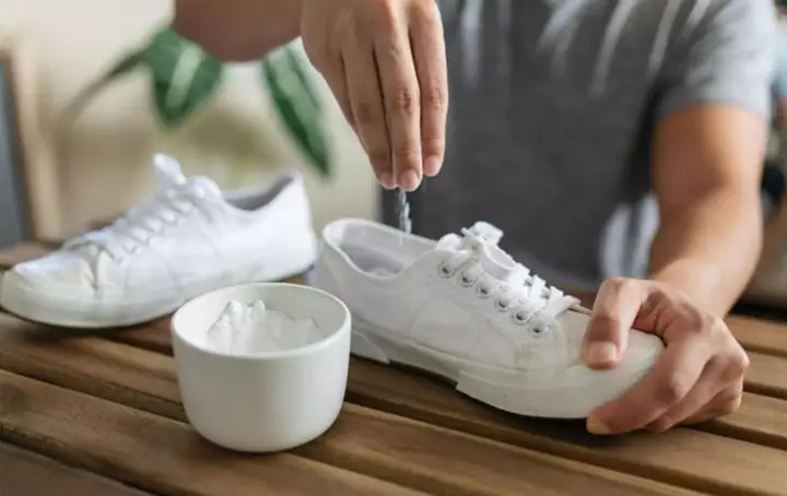 Cách Đi Giày Cao Gót Không Gây Tiếng Ồn: Hướng Dẫn Toàn Diện