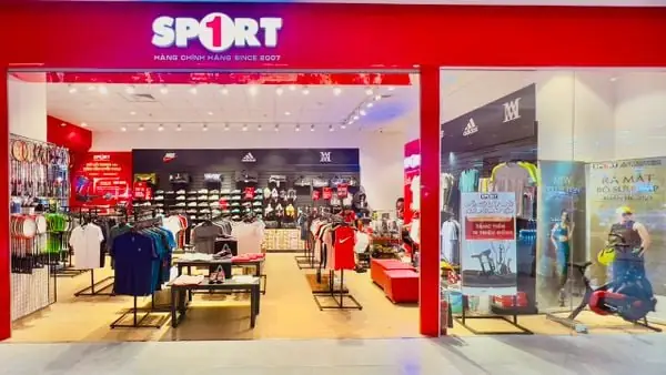 Cửa hàng giày Nike ở BigC Long Biên có gì nổi bật?