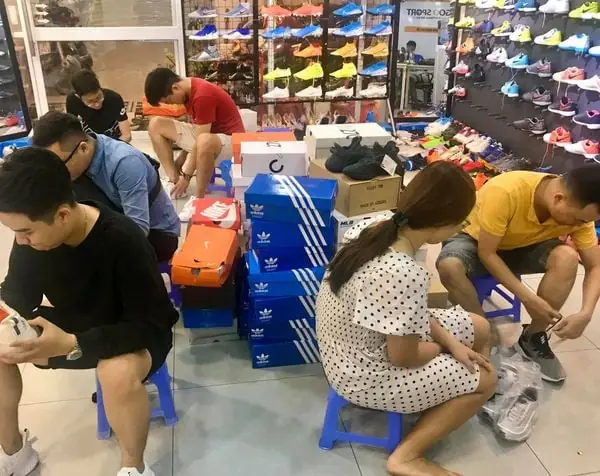 Gò Vấp: Danh Sách Địa Điểm Bán Giày Nữ Hàng Hiệu Uy Tín Gò Vấp: Danh Sách Địa Điểm Bán Giày Nữ Hàng Hiệu Uy Tín