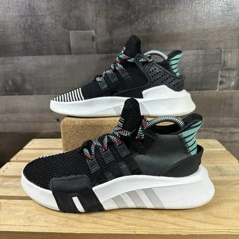 Đánh giá giày Adidas EQT Support 91 18 at Black Black Bluebird: Thông tin chi tiết