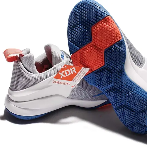 Giày bóng rổ Kyrie 2 cày outdoor bao lâu? Đánh giá độ bền chi tiết Giày bóng rổ Kyrie 2 cày outdoor bao lâu? Đánh giá độ bền chi tiết