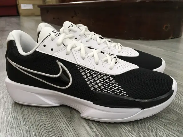 Đánh giá chi tiết: Giày bóng rổ Nike Air Jordan Fly 89