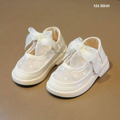 Giày Búp Bê Cho Bé Gái 2 Tuổi: Lựa Chọn Tốt Nhất Cho Sự Phát Triển Toàn Diện