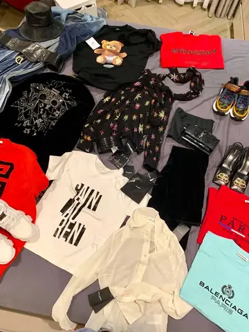 Giày Cao Gót YSL Fake: Thực Hư Vụ Hoa Hậu Kỳ Duyên Giày Cao Gót YSL Fake: Thực Hư Vụ Hoa Hậu Kỳ Duyên