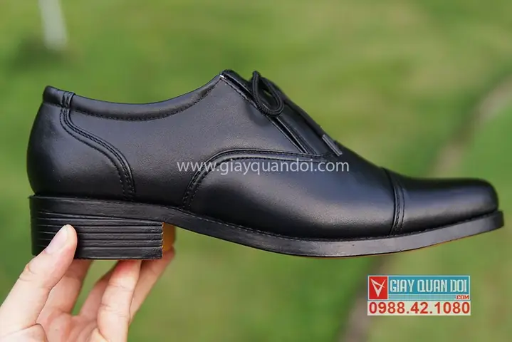 Giày Công An Cấp Tá Giá Bao Nhiêu? Phân Tích Chi Tiết Giày Công An Cấp Tá Giá Bao Nhiêu? Phân Tích Chi Tiết