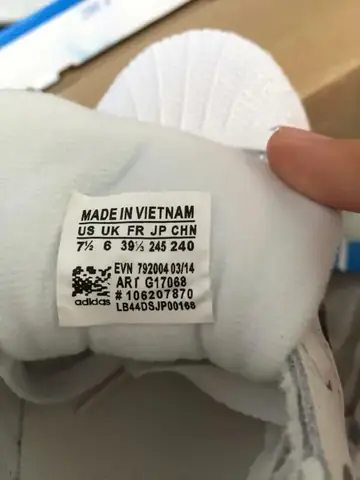 Giày fake Giày fake