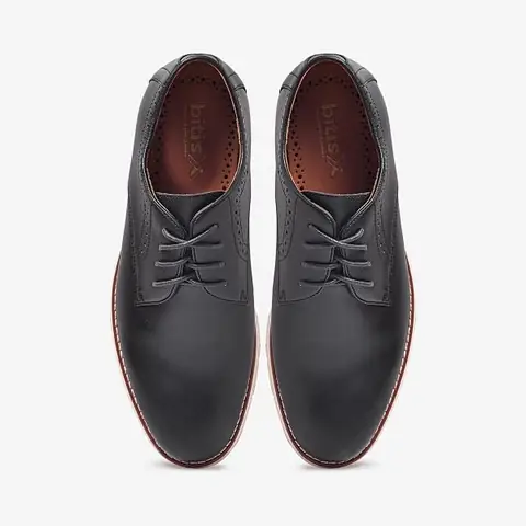 Giày Sandal Nam Đi Làm: Chọn Sao Cho Chuẩn Phong Thái? Giày Sandal Nam Đi Làm: Chọn Sao Cho Chuẩn Phong Thái?