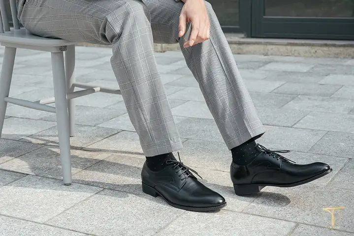 Giày Tây Nên Đi Vớ Thấp Hay Cao: Hướng Dẫn Phong Cách Chuẩn