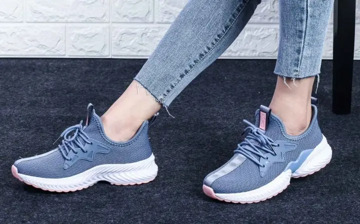 Xác định chất liệu giày thể thao trước khi giặt Xác định chất liệu giày thể thao trước khi giặt