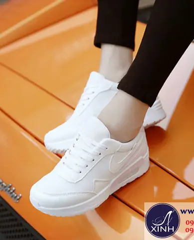 Giày thể thao nữ màu trắng đế cao: Hướng dẫn chọn và phối đồ