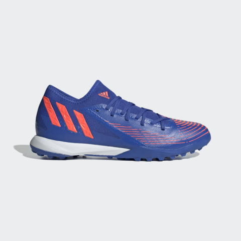 Giày Đá Bóng Sân Cỏ Nhân Tạo Adidas Predator: Lựa Chọn Tối Ưu Cho Kiểm Soát Và Sức Mạnh