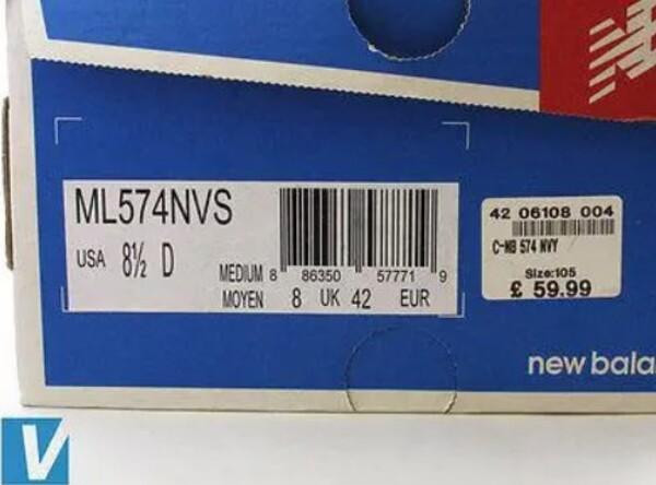 Kiểm tra tem dán khi mua giày New Balance chính hãng