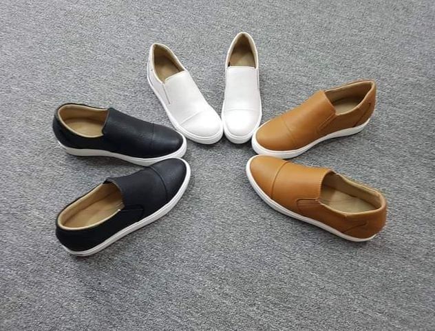 10 Địa chỉ mua giày VNXK ở Hà Nội uy tín và chất lượng