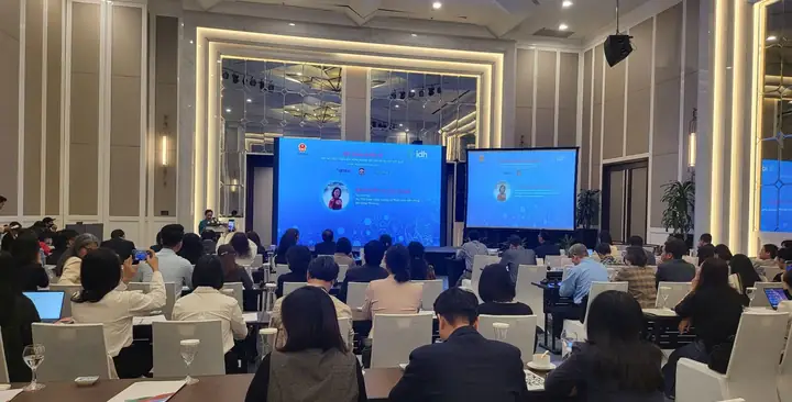 Mô hình Tổ chức Nhà máy Giày Da: Cấu trúc và Quy trình Hoạt động
