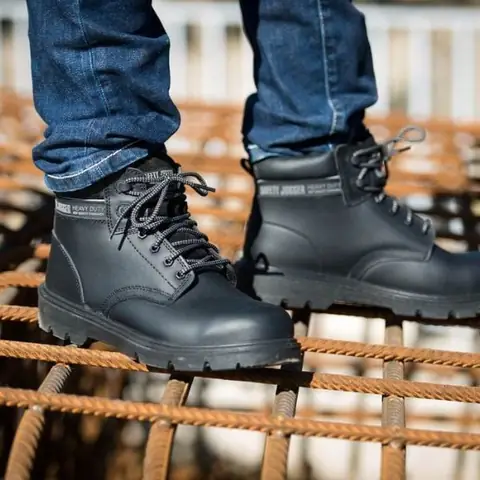 Top Địa Chỉ Mua Giày Bảo Hộ Lao Động Tại Biên Hòa Uy Tín Top Địa Chỉ Mua Giày Bảo Hộ Lao Động Tại Biên Hòa Uy Tín